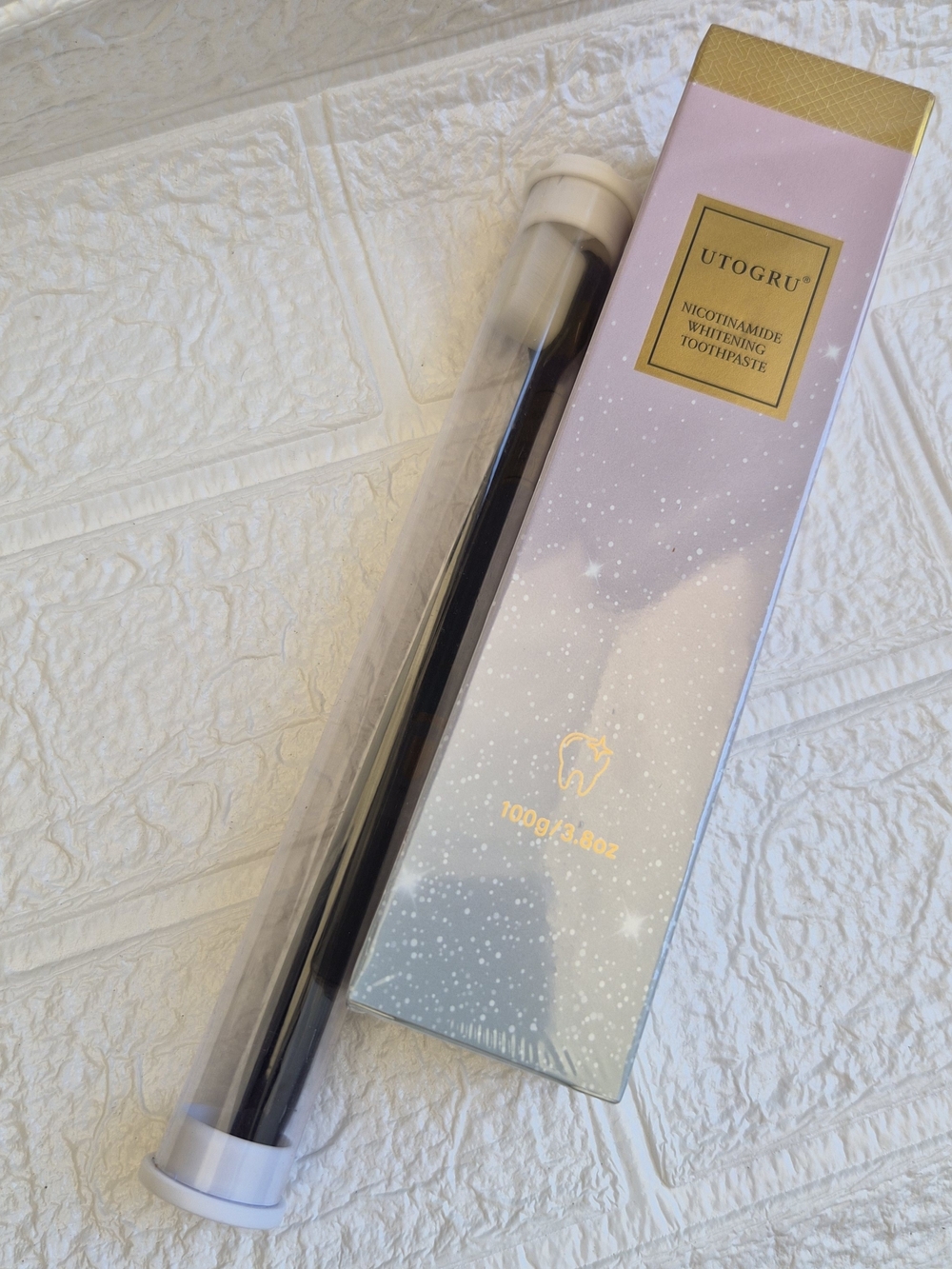 UTOGRU Nicotinamide Whitening Toothpaste - Lavender Gradient Box